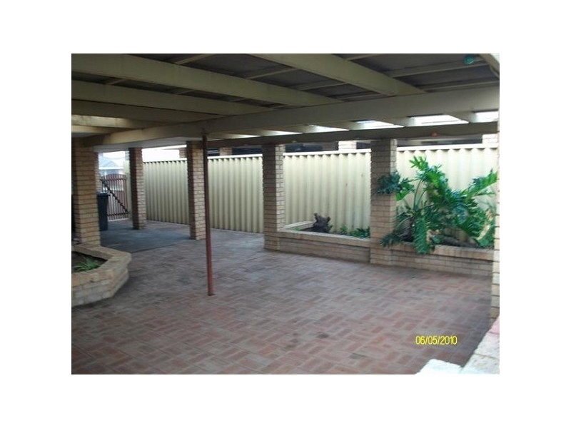 20 Challenger Drive, Thornlie WA 6108