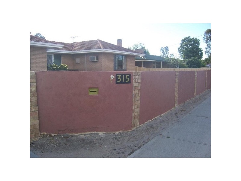 315 Spencer Road, Thornlie WA 6108