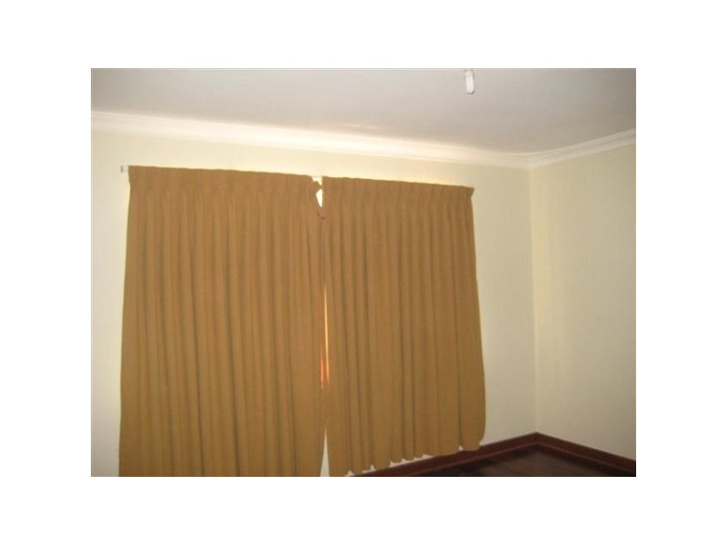 315 Spencer Road, Thornlie WA 6108