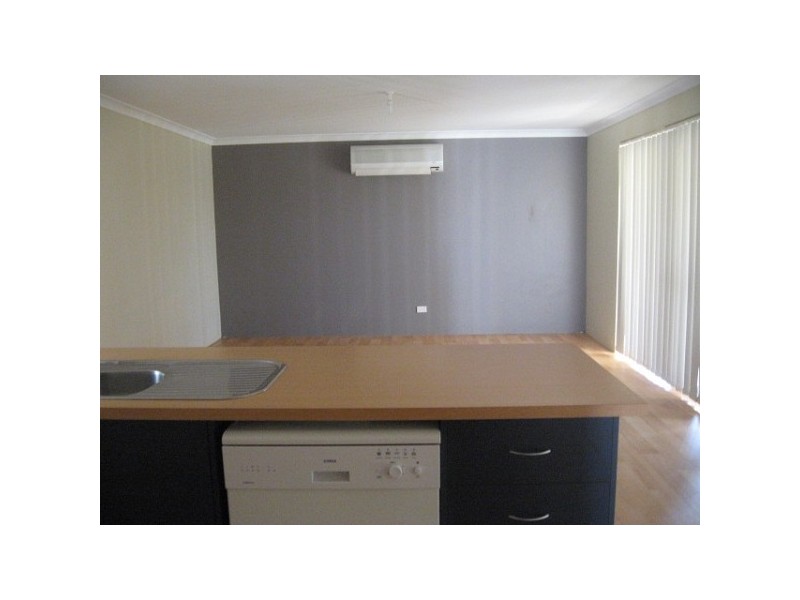 16 Amity Circuit, Shoalwater WA 6169