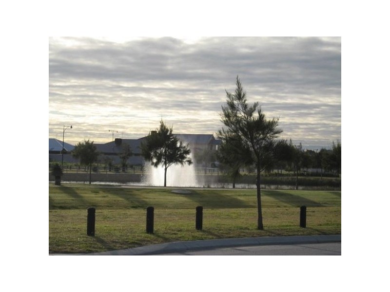 16 Amity Circuit, Shoalwater WA 6169