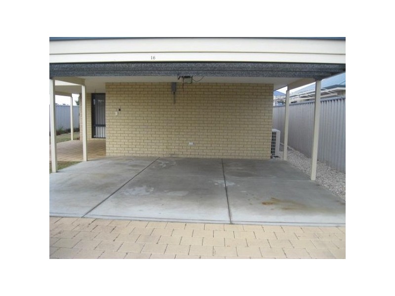 16 Amity Circuit, Shoalwater WA 6169