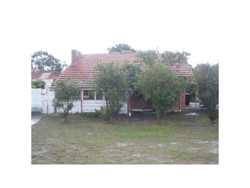52 Alvah Street, St James WA 6102