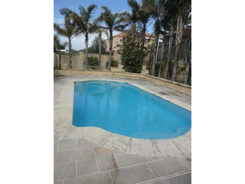 148 Broadbeach Blvd, Hillarys WA 6025