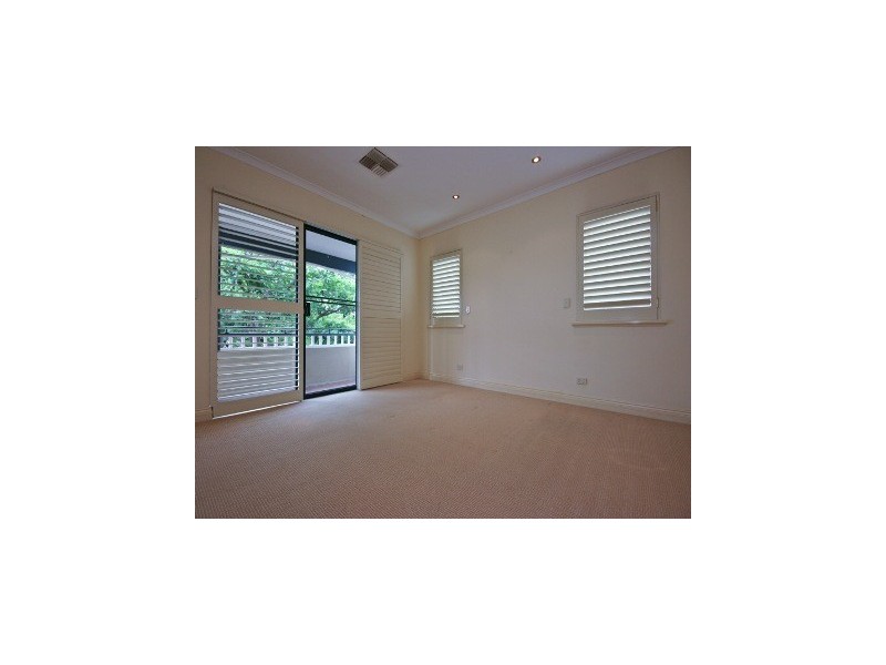 21 Coral Tree Avenue, Subiaco WA 6008
