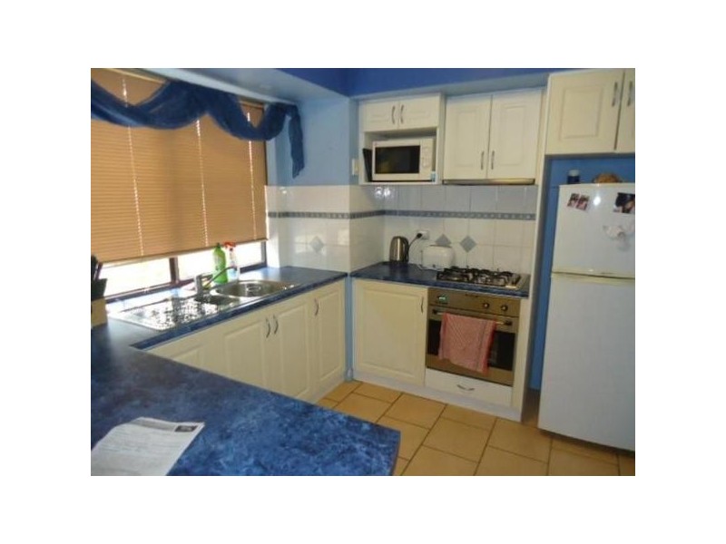 18 Dolphin Way, Beldon WA 6027