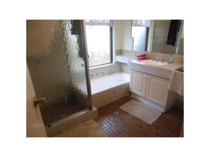 18 Dolphin Way, Beldon WA 6027