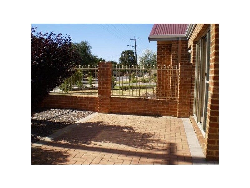 8 Point Walter Road, Bicton WA 6157