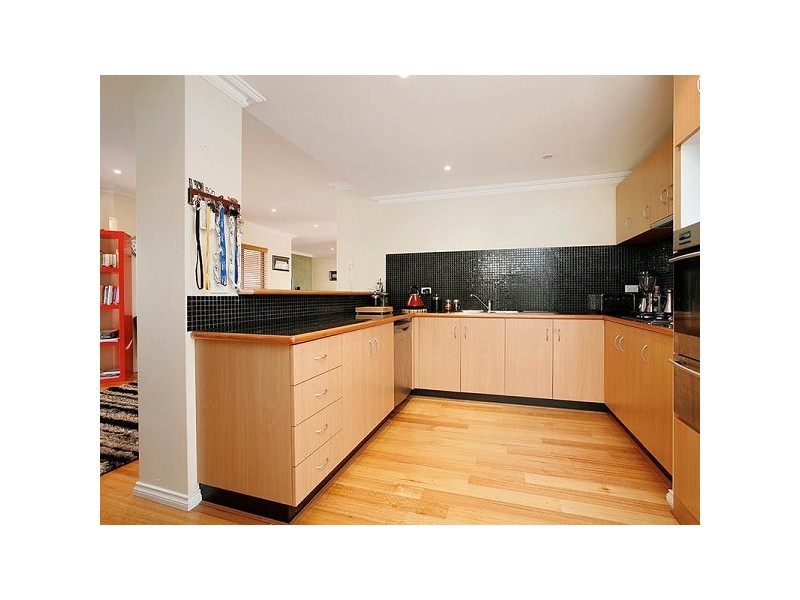 25B Bourke St, Yokine WA 6060