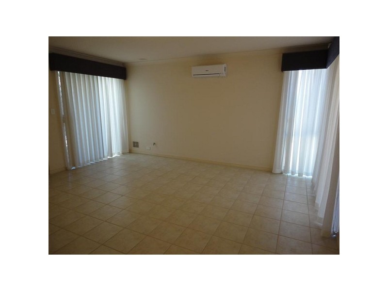 14/184 Bartram Rd, Atwell WA 6164