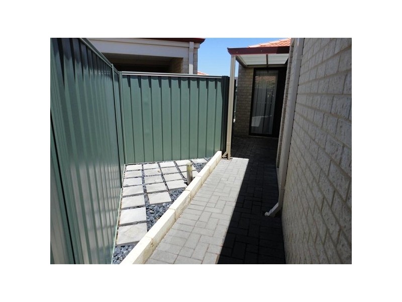 14/184 Bartram Rd, Atwell WA 6164