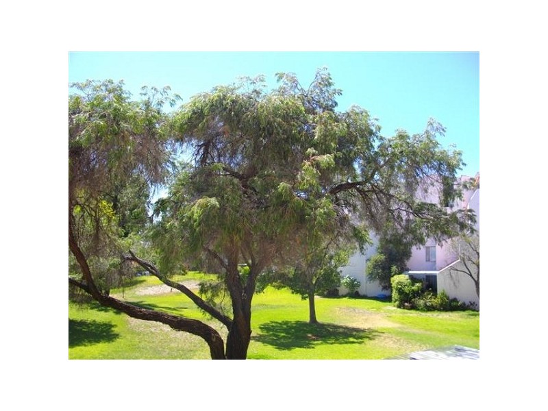 74/12 Wall Street, Maylands WA 6051