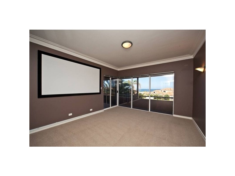 3 Stay Court, Ocean Reef WA 6027