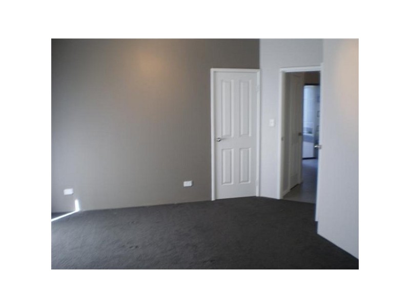 9 Lowerhall Gardens, Southern River WA 6110