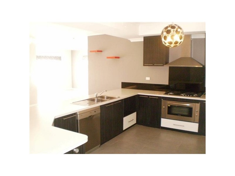 9 Lowerhall Gardens, Southern River WA 6110