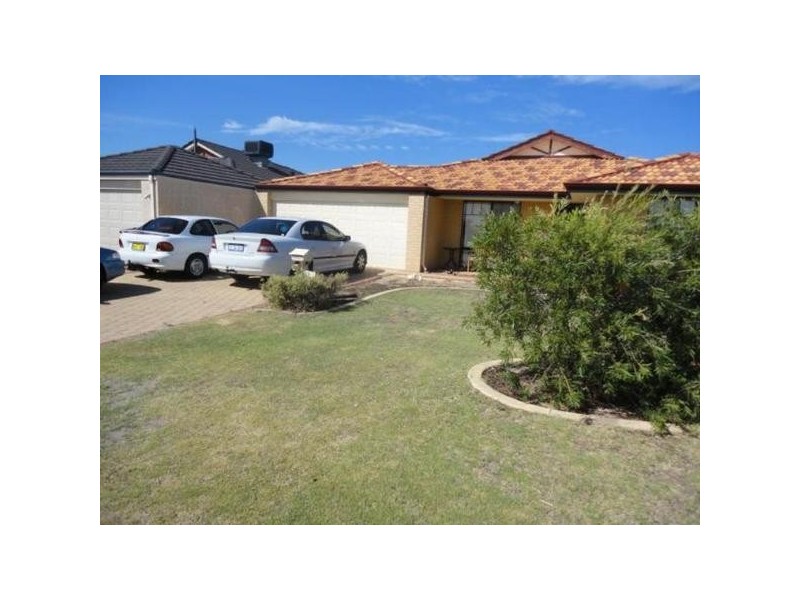1 Flynn Street, Canning Vale WA 6155