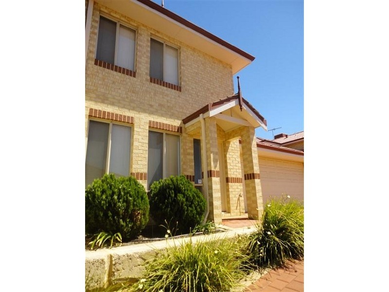 2/70 Caledonian Avenue, Maylands WA 6051