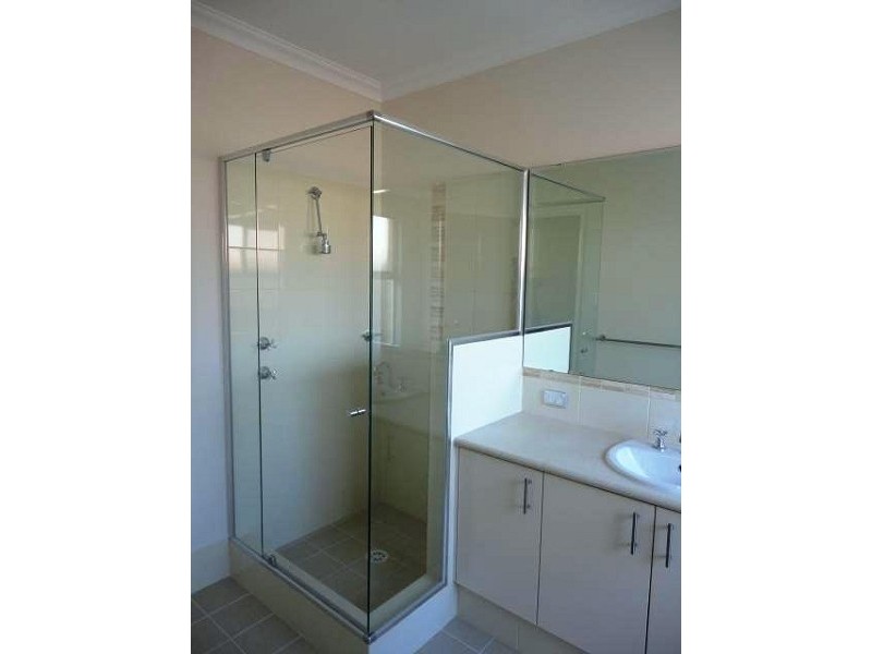 60A Grand Parade, Redcliffe WA 6104