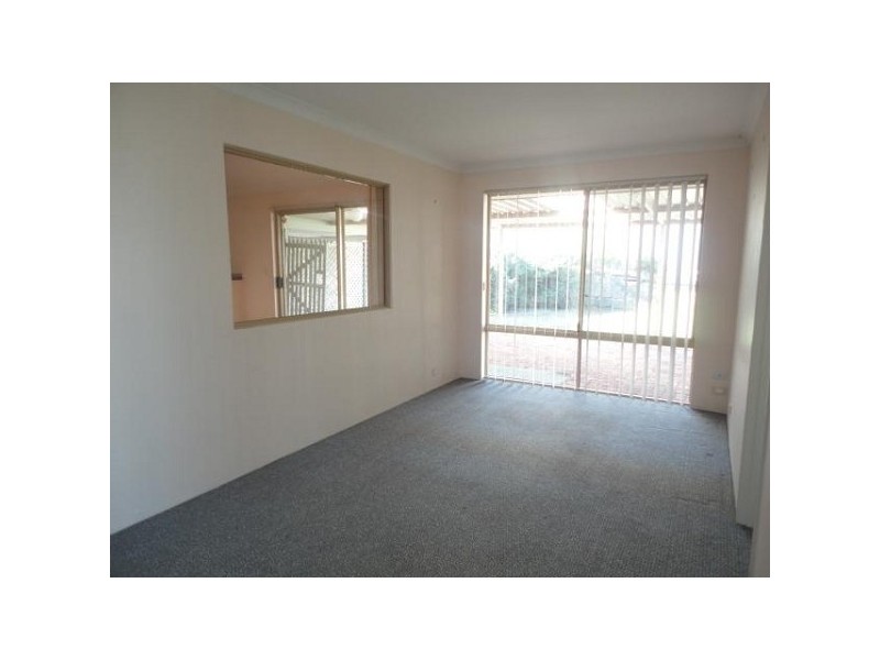 2 Bennevis Turn, Kinross WA 6028