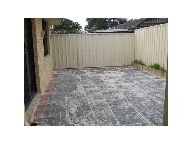 2/51 May Street, Gosnells WA 6110