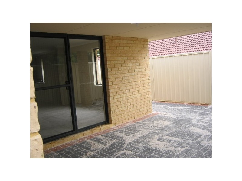 2/51 May Street, Gosnells WA 6110