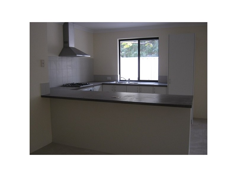 4/51 May St, Gosnells WA 6110