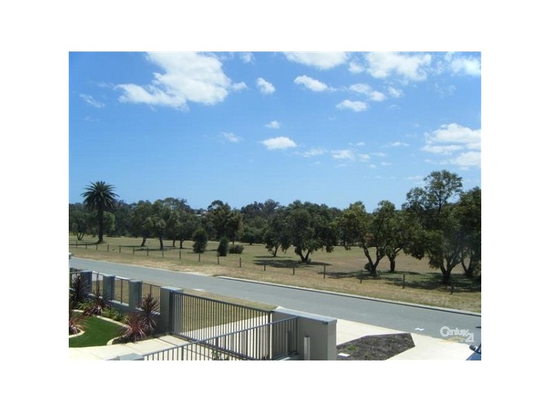79 Segrave, Gwelup WA 6018
