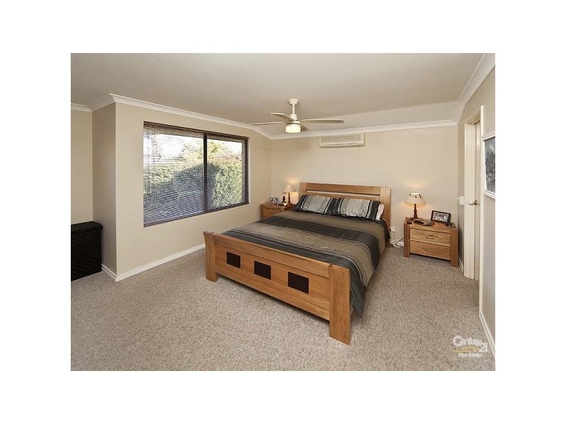 5 Pearce Court, Huntingdale WA 6110