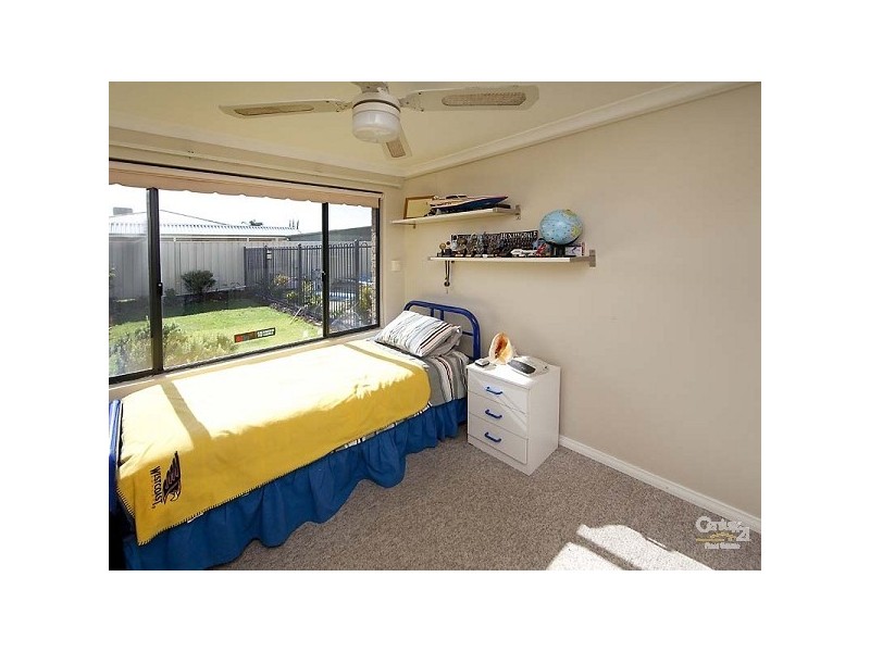 5 Pearce Court, Huntingdale WA 6110