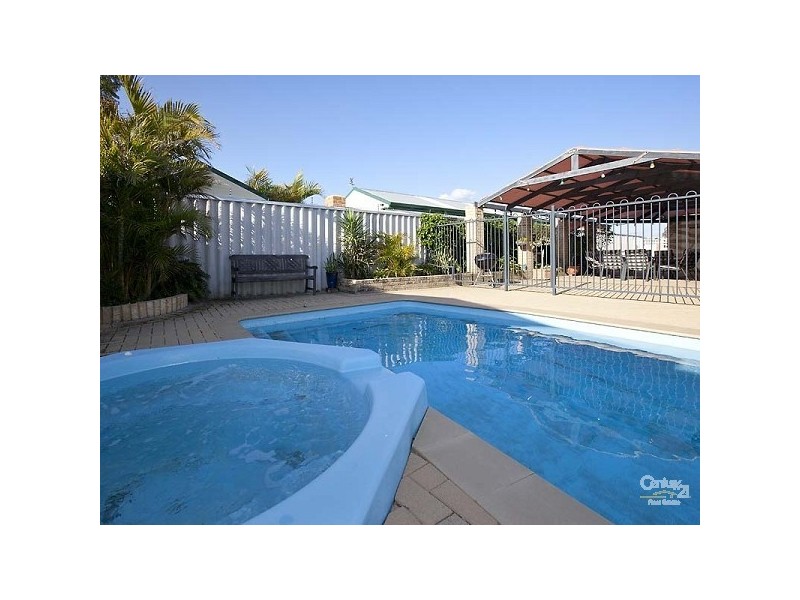 5 Pearce Court, Huntingdale WA 6110