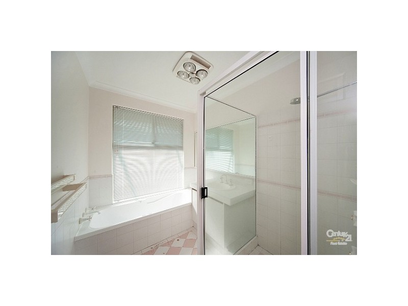 22 Wisteria Place, Thornlie WA 6108