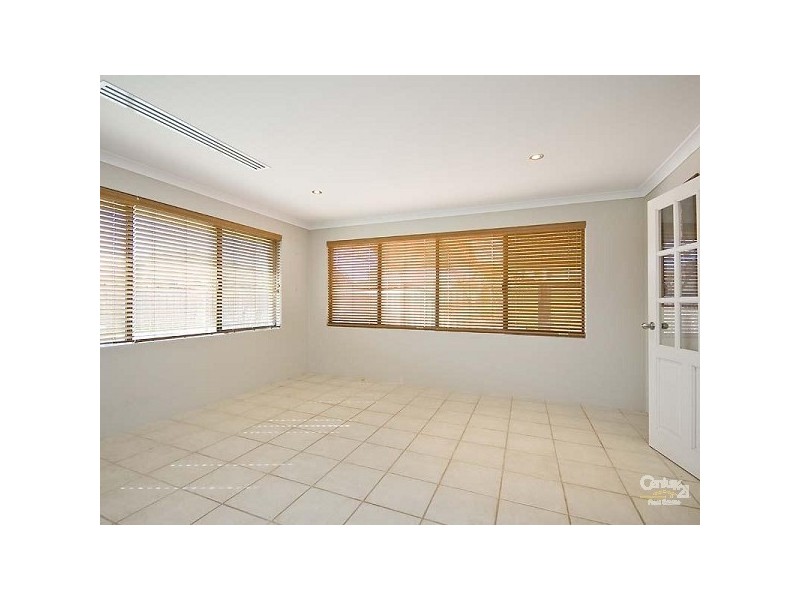 14 Bradshaw Street, Canning Vale WA 6155