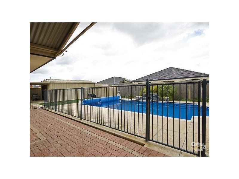 14 Bradshaw Street, Canning Vale WA 6155
