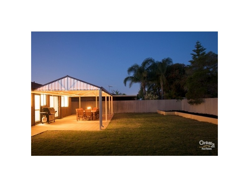 198 Berehaven Avenue, Thornlie WA 6108