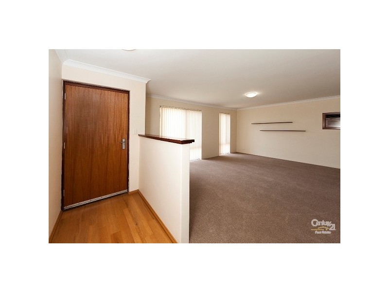 16 Mallard Street, Thornlie WA 6108