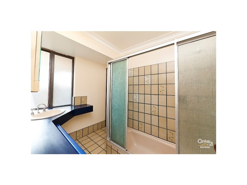 16 Mallard Street, Thornlie WA 6108