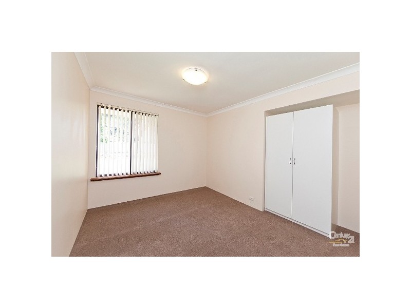 16 Mallard Street, Thornlie WA 6108