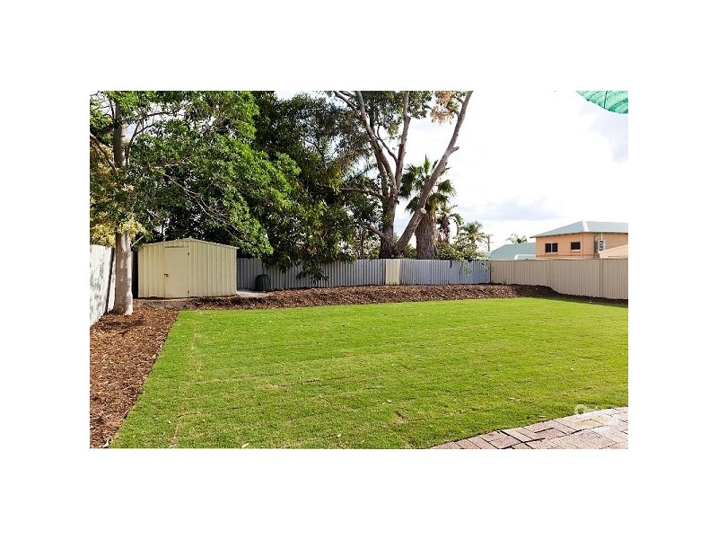 16 Mallard Street, Thornlie WA 6108