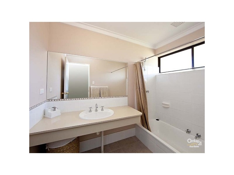 80 Huntingdale Road, Huntingdale WA 6110