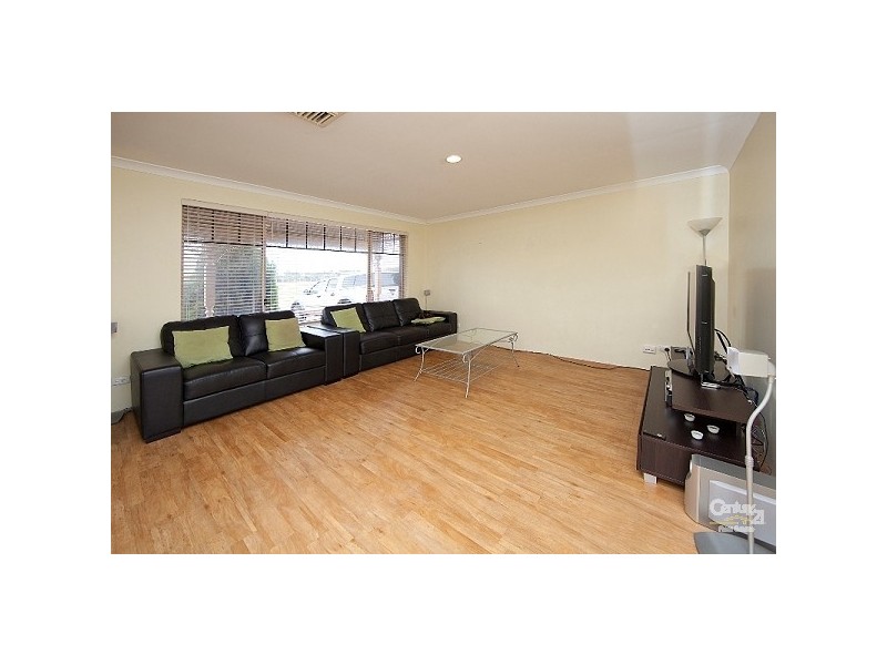 55 Fairfield Gardens, Canning Vale WA 6155