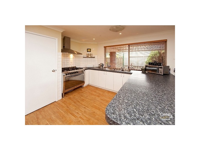 55 Fairfield Gardens, Canning Vale WA 6155
