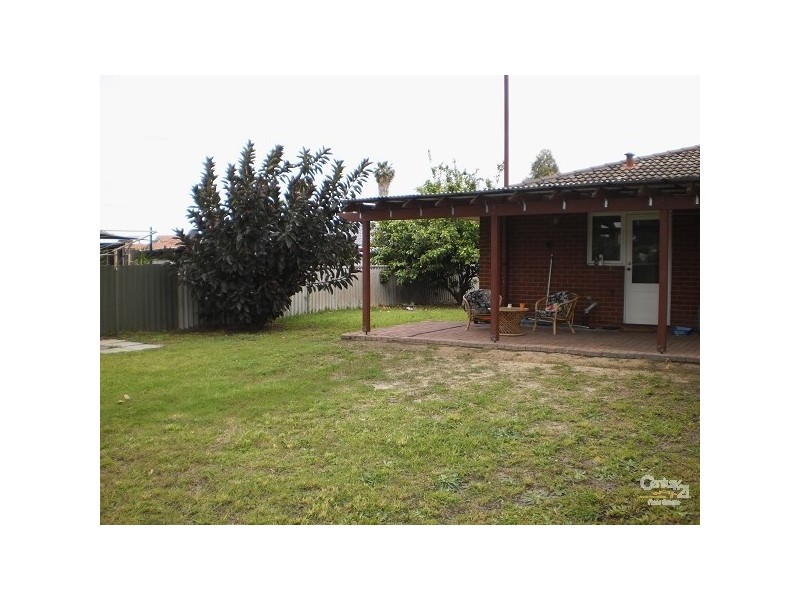 3B Beckford  Close, East Cannington WA 6107