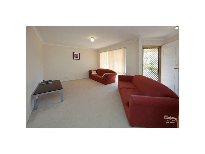 15 Madden Place, Huntingdale WA 6110