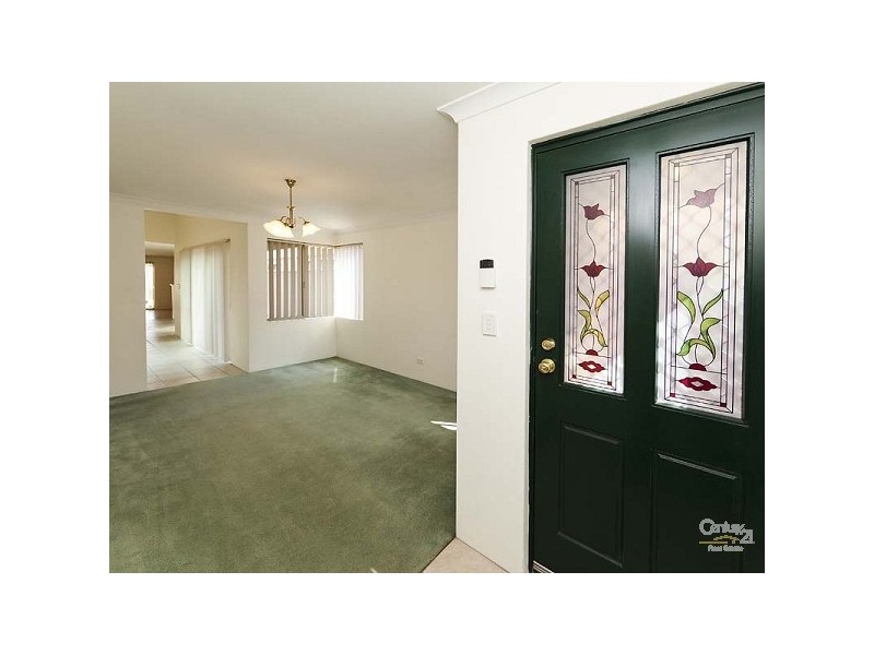 26 Fantail Way, Huntingdale WA 6110