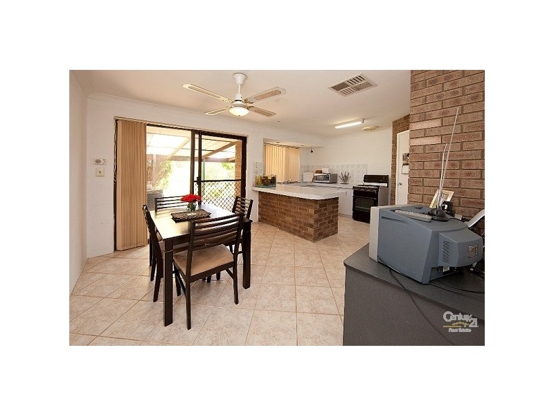 132 Brown Crescent, Seville Grove WA 6112