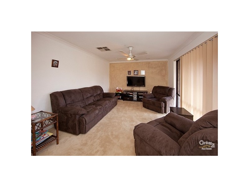 132 Brown Crescent, Seville Grove WA 6112