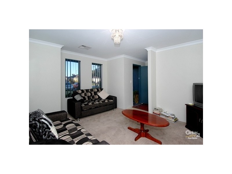 87 Harpenden Street, Huntingdale WA 6110