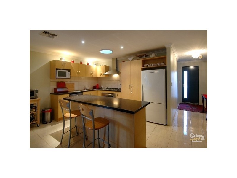 87 Harpenden Street, Huntingdale WA 6110