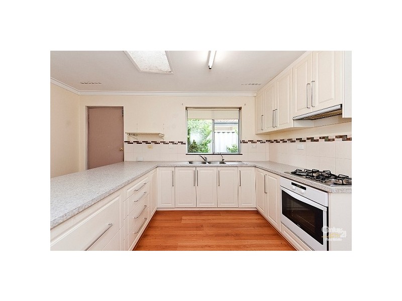 68 Belvedere Road, Hamersley WA 6022