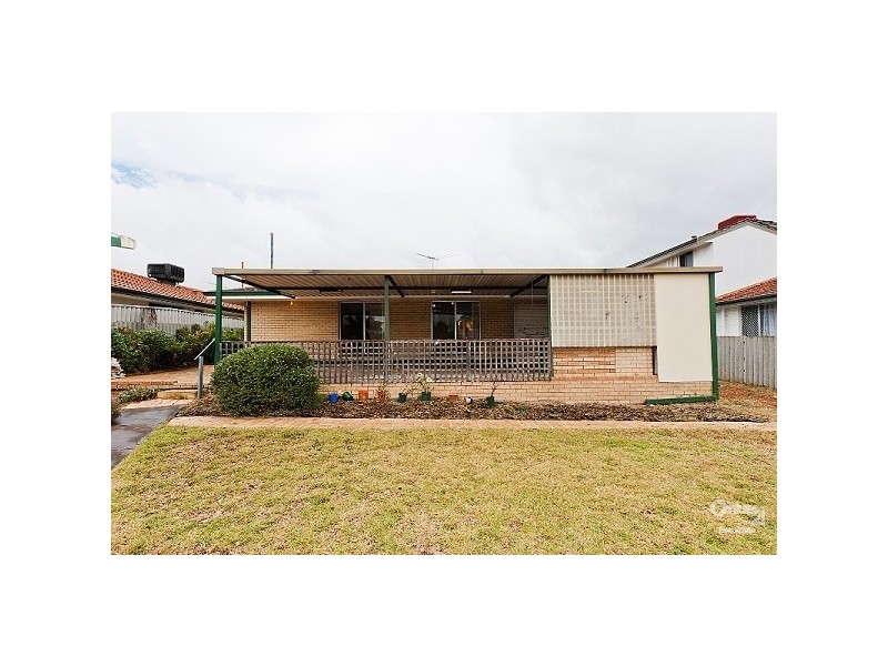 68 Belvedere Road, Hamersley WA 6022